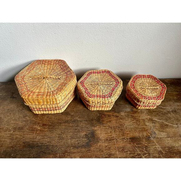 Vintage Chinese Nesting Baskets | Intricate Woven Grass Weave - Picture 3 of 6